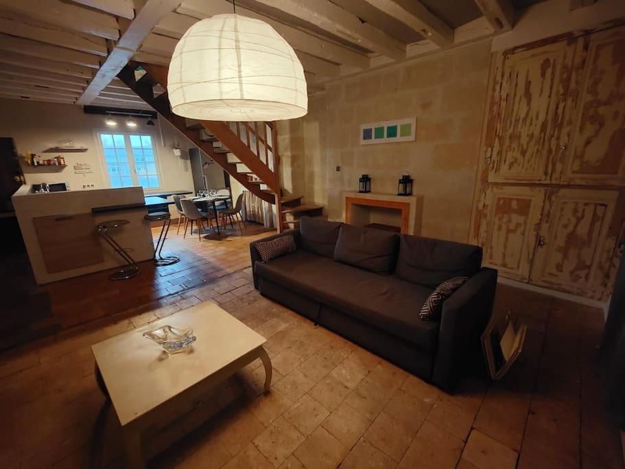 Charmant Duplex Rue Colbert Διαμέρισμα Τουρ Εξωτερικό φωτογραφία